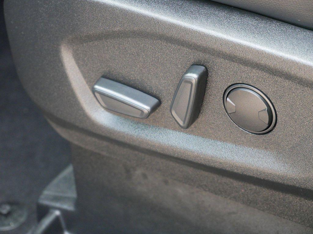 used 2023 Ford Edge car, priced at $28,499