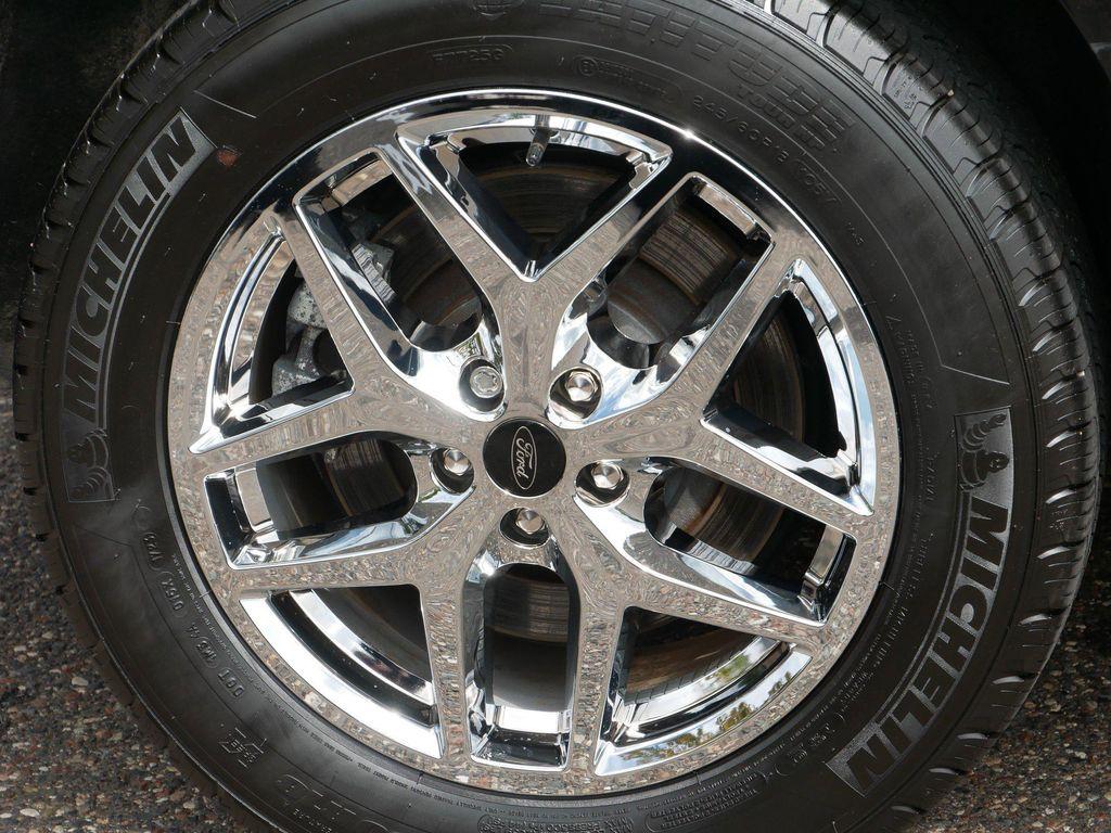 used 2023 Ford Edge car, priced at $28,499