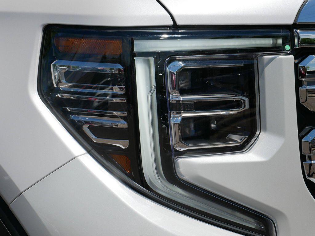 used 2023 GMC Sierra 1500 car, priced at $58,299