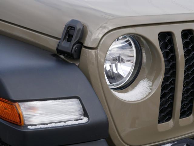 used 2020 Jeep Gladiator car, priced at $29,999