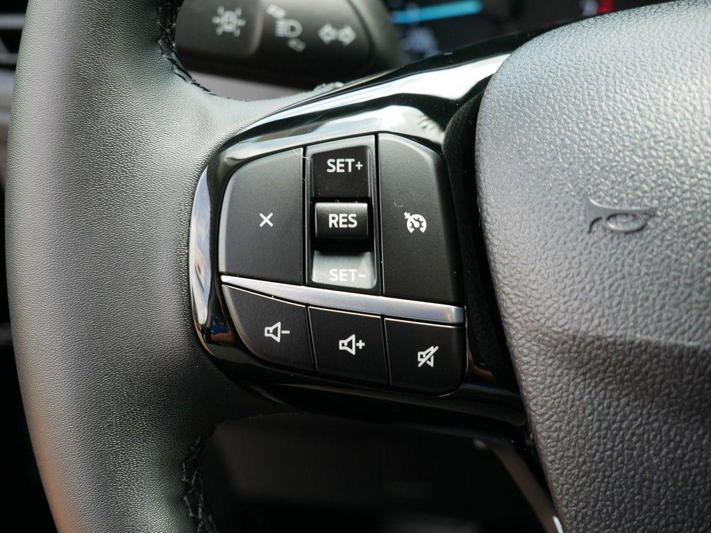 used 2022 Ford Escape car, priced at $25,999