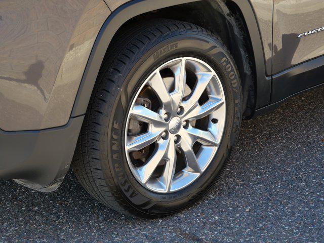 used 2016 Jeep Cherokee car, priced at $11,999