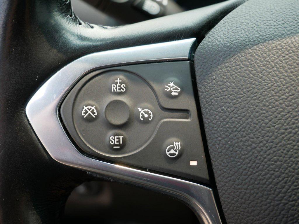 used 2021 Chevrolet Traverse car, priced at $24,250