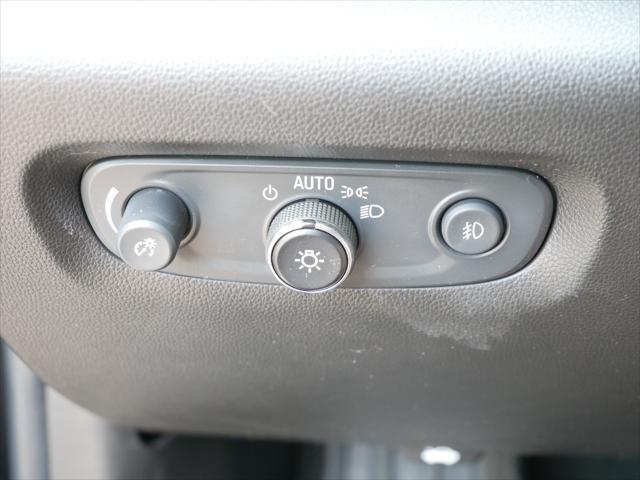 used 2021 Chevrolet Traverse car, priced at $25,999
