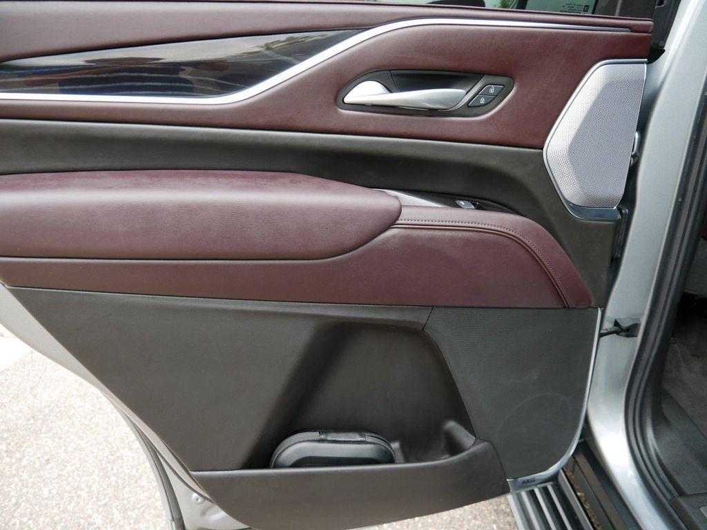 used 2024 Cadillac Escalade car, priced at $130,999