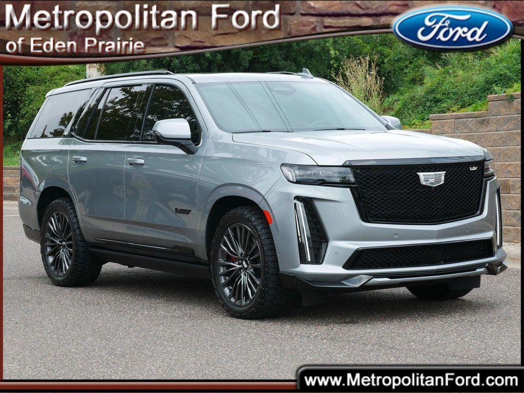 used 2024 Cadillac Escalade car, priced at $130,999