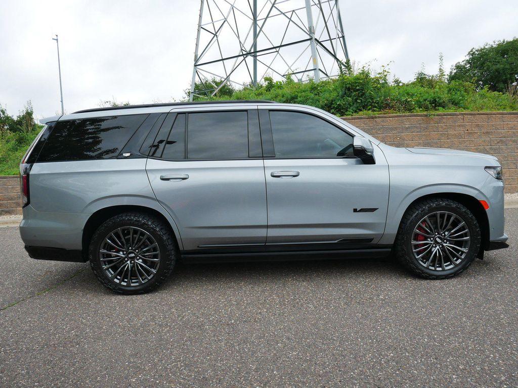 used 2024 Cadillac Escalade car, priced at $130,999