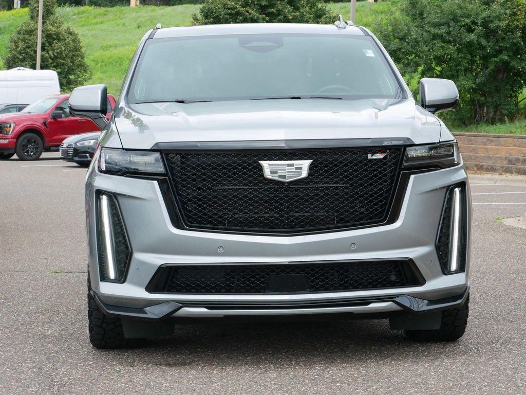 used 2024 Cadillac Escalade car, priced at $130,999