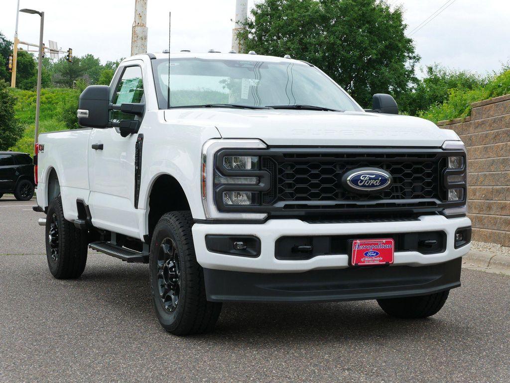 new 2024 Ford F-350 car, priced at $46,727