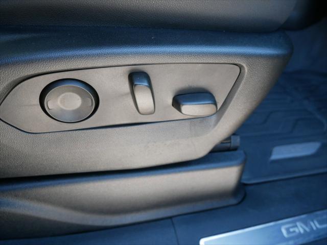 used 2023 GMC Yukon XL car, priced at $62,387
