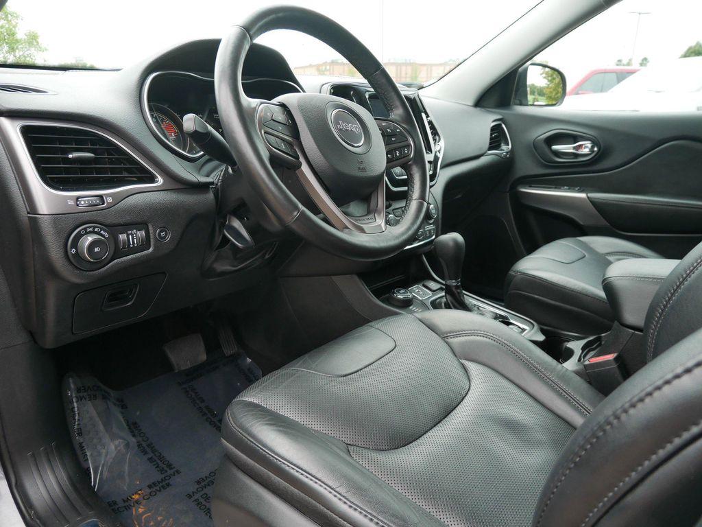 used 2021 Jeep Cherokee car, priced at $23,999