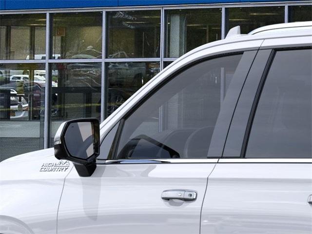 new 2024 Chevrolet Suburban car, priced at $87,323