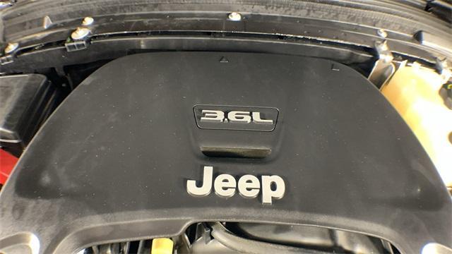 used 2021 Jeep Wrangler Unlimited car, priced at $30,293