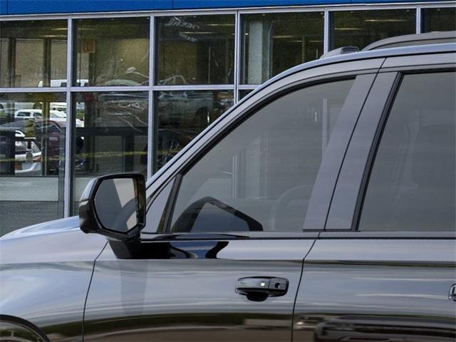 new 2025 Chevrolet Suburban car, priced at $79,915