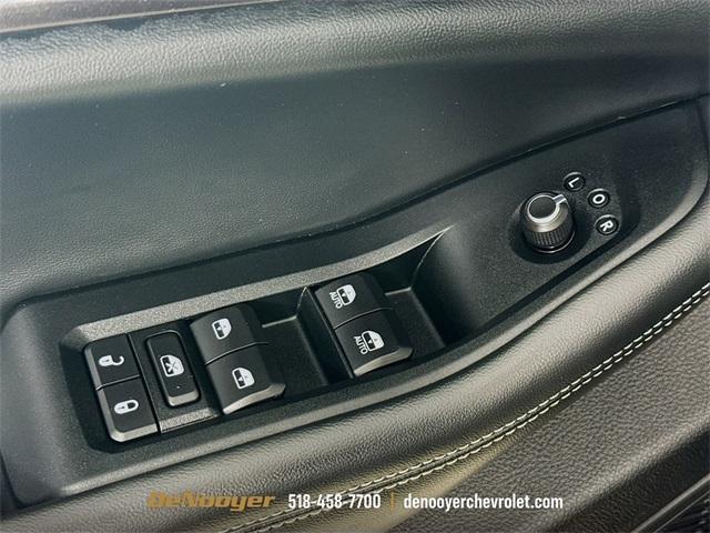 used 2023 Jeep Grand Cherokee car, priced at $29,762