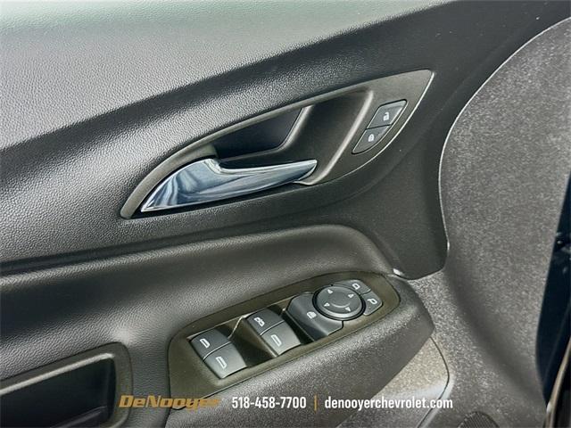 used 2023 Chevrolet Equinox car, priced at $24,354