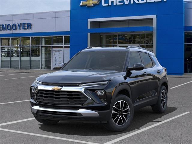 new 2025 Chevrolet TrailBlazer car, priced at $29,658