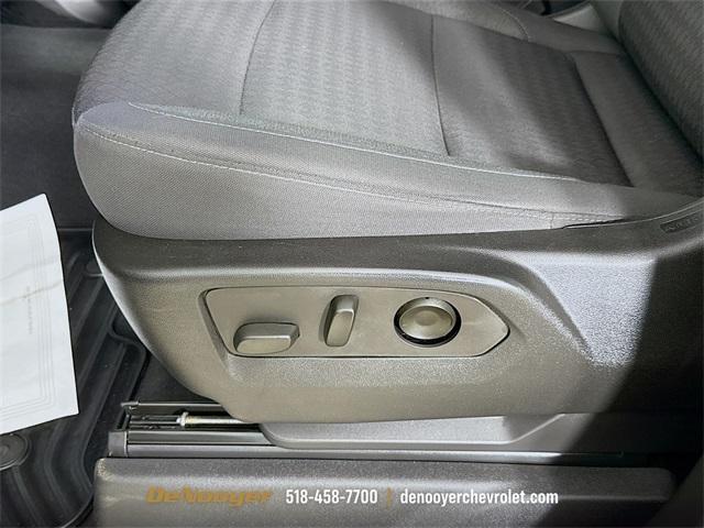 used 2022 Chevrolet Silverado 1500 car, priced at $32,518