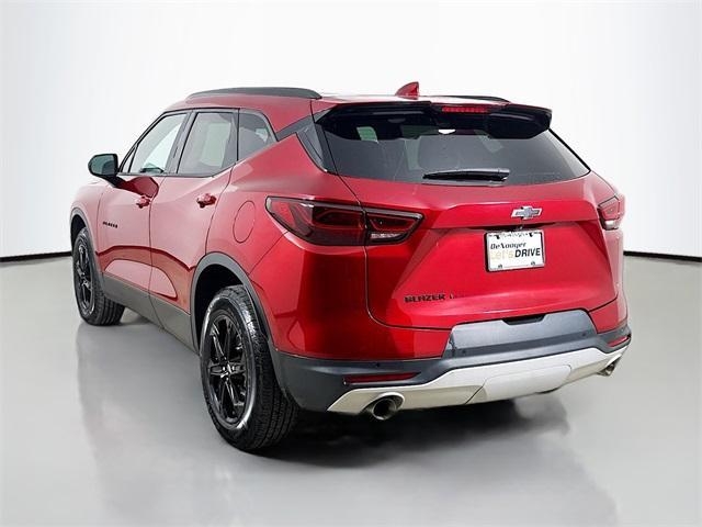 new 2025 Chevrolet Blazer car, priced at $34,175