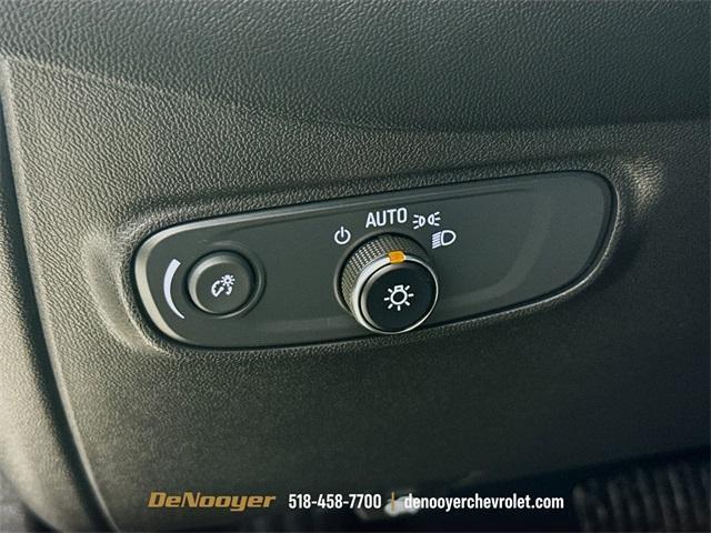 used 2022 Chevrolet Equinox car, priced at $26,262