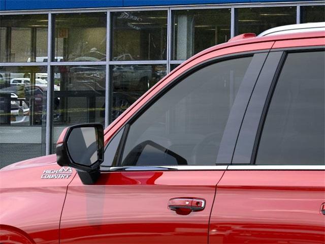 new 2025 Chevrolet Suburban car, priced at $93,270