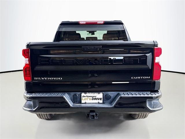 new 2024 Chevrolet Silverado 1500 car, priced at $50,220