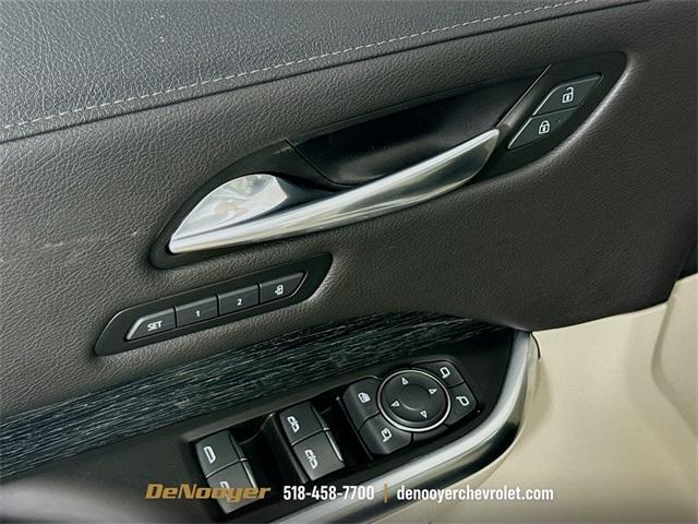 used 2021 Cadillac XT4 car, priced at $20,000