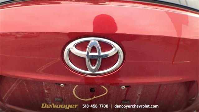 used 2022 Toyota Highlander car, priced at $35,500