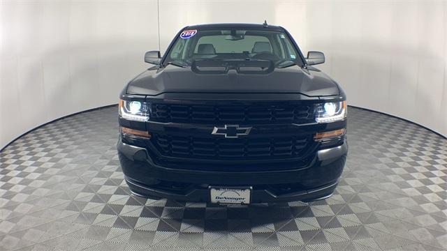 used 2018 Chevrolet Silverado 1500 car, priced at $28,753