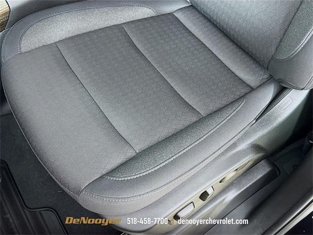 used 2025 Chevrolet Silverado 1500 car, priced at $60,000