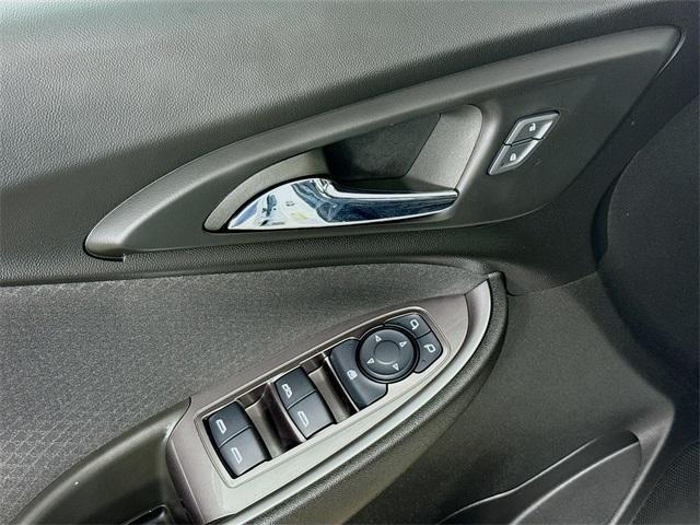 new 2023 Chevrolet Malibu car, priced at $28,319