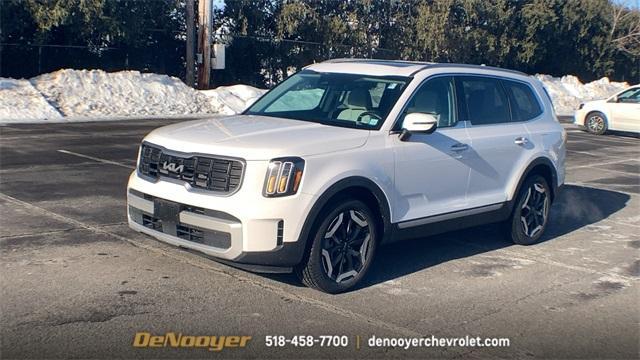 used 2024 Kia Telluride car, priced at $38,591