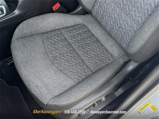 used 2022 Chevrolet Equinox car, priced at $25,073
