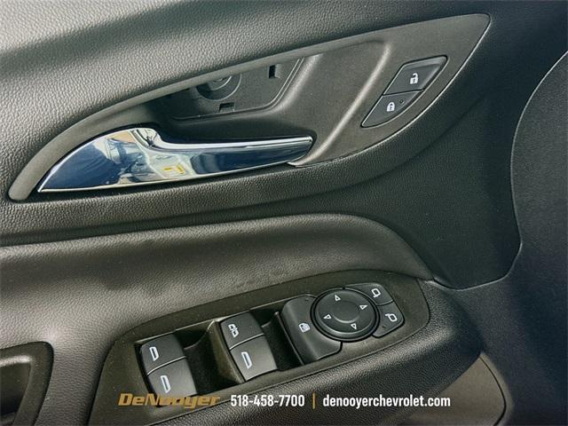 used 2022 Chevrolet Equinox car, priced at $25,073