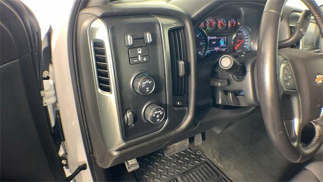 used 2018 Chevrolet Silverado 1500 car, priced at $26,160