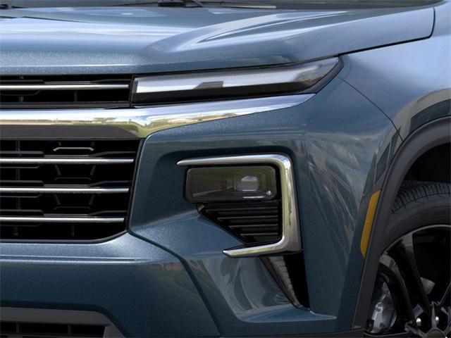 new 2025 Chevrolet Traverse car, priced at $48,056