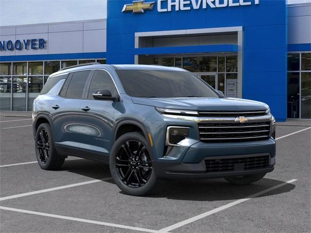 new 2025 Chevrolet Traverse car, priced at $48,056