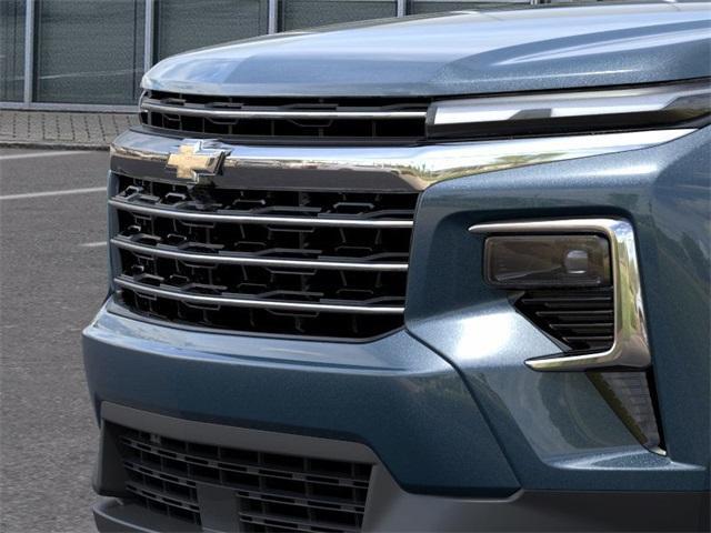 new 2025 Chevrolet Traverse car, priced at $48,540