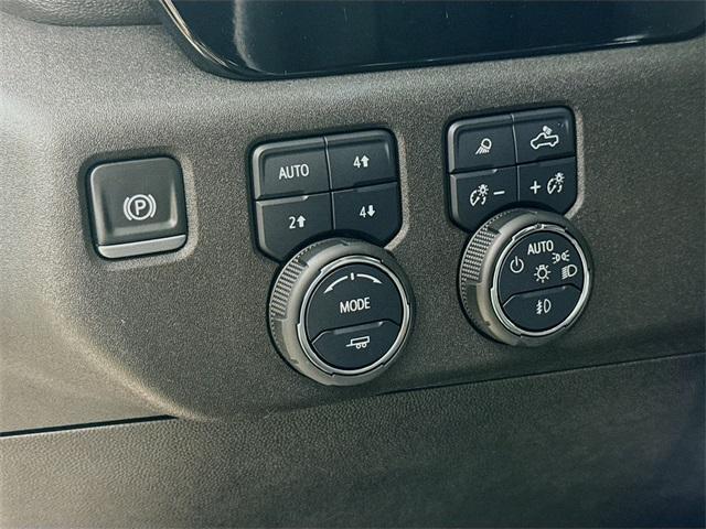 new 2025 Chevrolet Silverado 1500 car, priced at $62,045