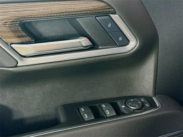 new 2025 Chevrolet Silverado 1500 car, priced at $62,045