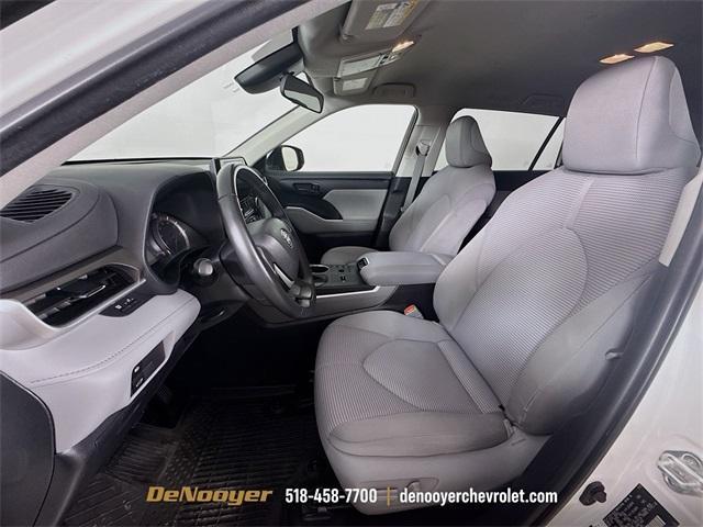 used 2023 Toyota Highlander Hybrid car, priced at $36,671