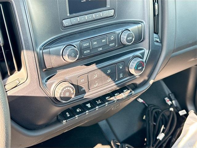 new 2024 Chevrolet Silverado 1500 car, priced at $72,757