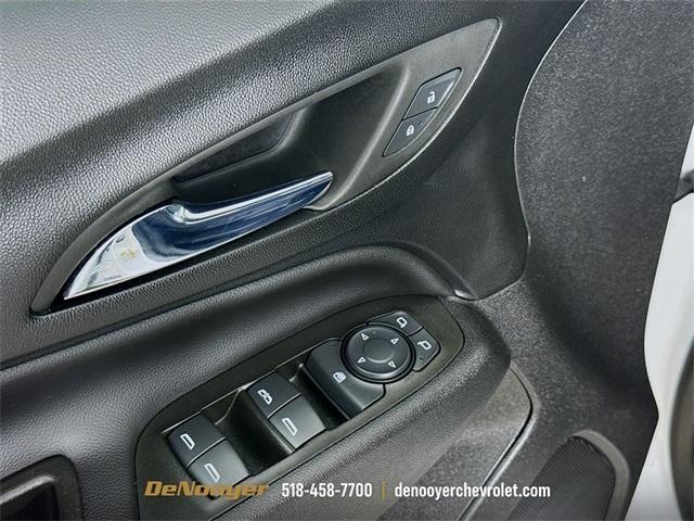 used 2022 Chevrolet Equinox car, priced at $22,880