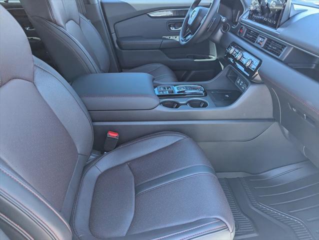 new 2025 Honda Pilot car, priced at $52,483