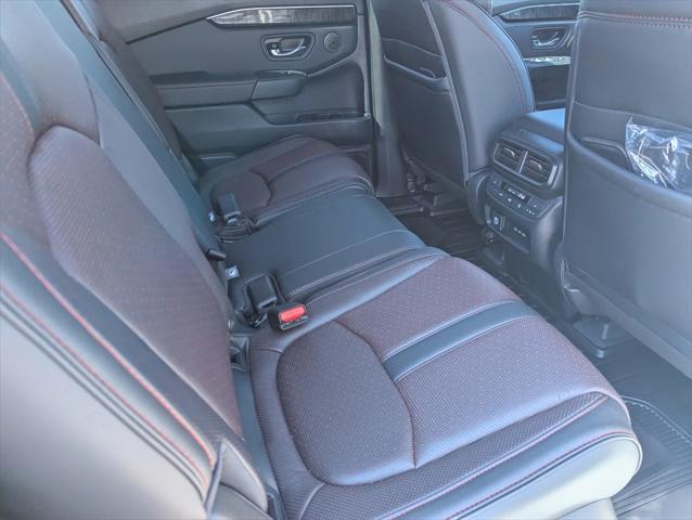 new 2025 Honda Pilot car, priced at $52,483