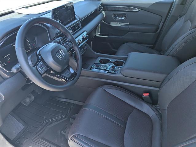 new 2025 Honda Pilot car, priced at $52,483
