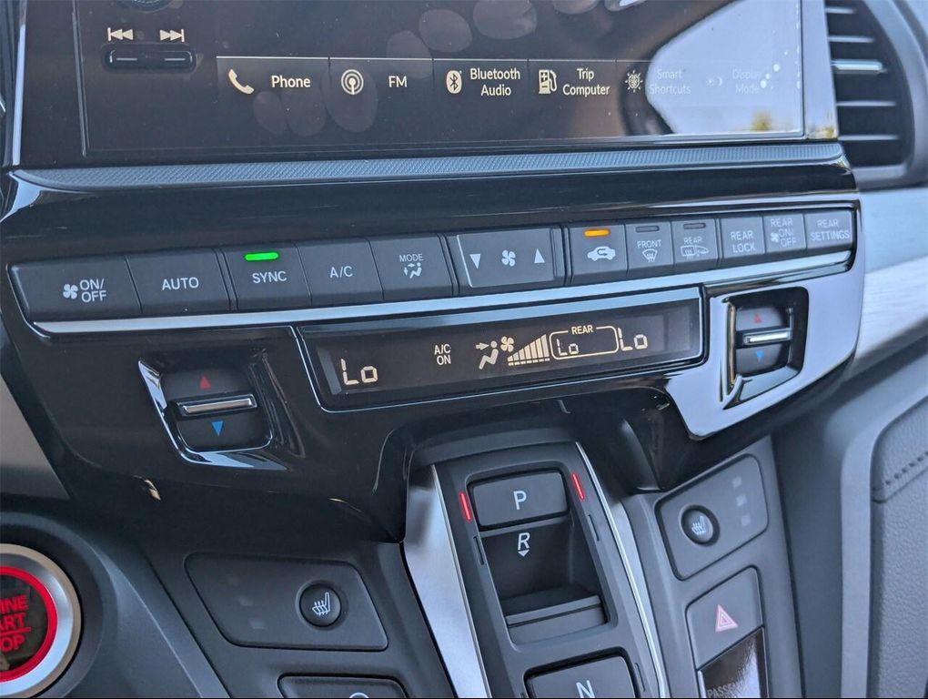 new 2026 Honda Odyssey car, priced at $43,185