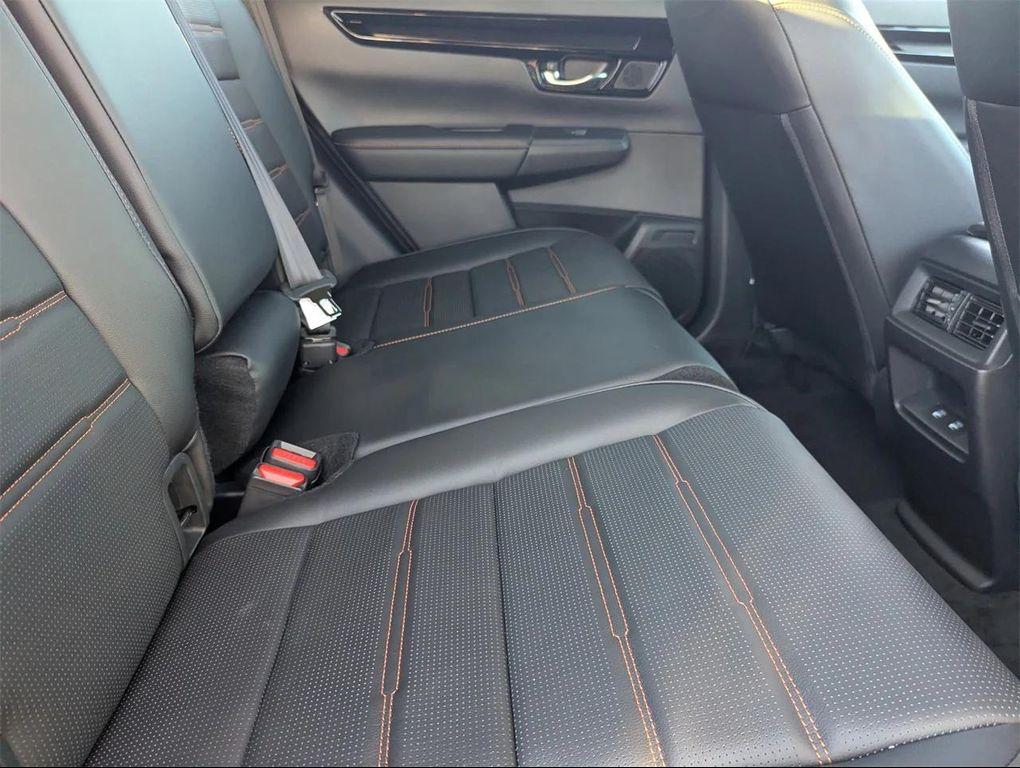 used 2025 Honda CR-V Hybrid car, priced at $35,890