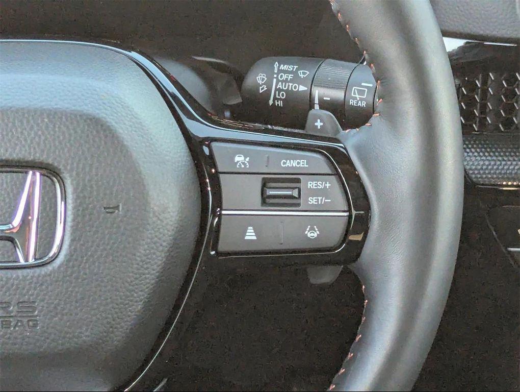 used 2025 Honda CR-V Hybrid car, priced at $35,890