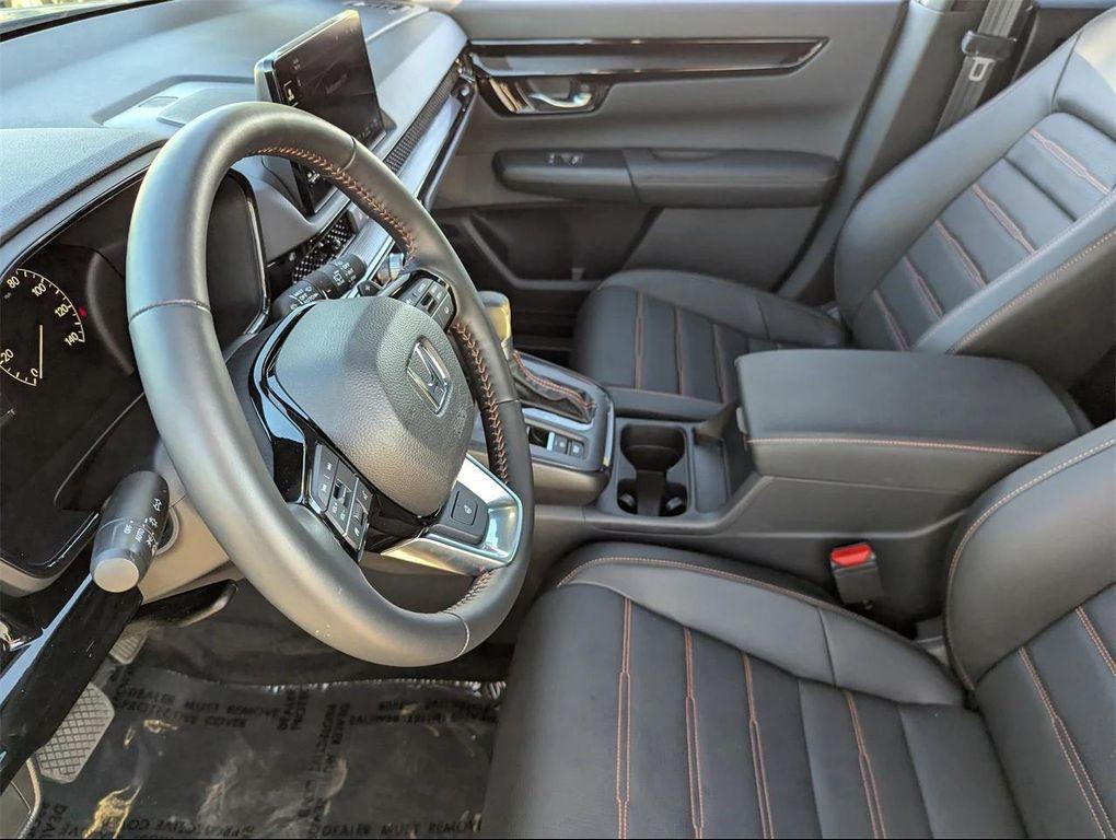 used 2025 Honda CR-V Hybrid car, priced at $35,890